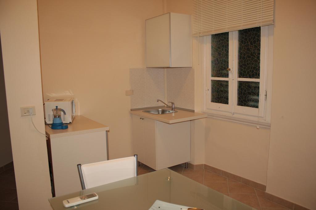 Guest House Roma Prato (Prato) Room photo