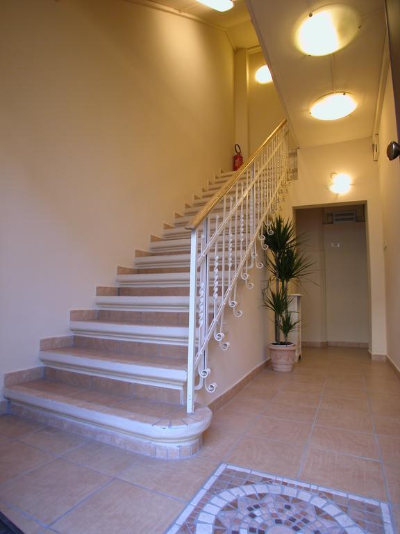 Guest House Roma Prato (Prato) Exterior photo
